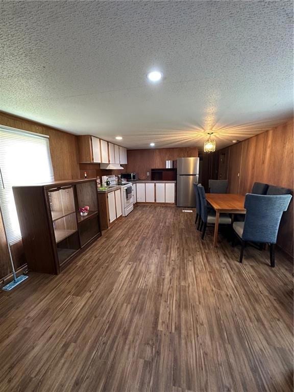 173 Penny Dee Dr, Port Sulphur, LA 70083 - photo 2