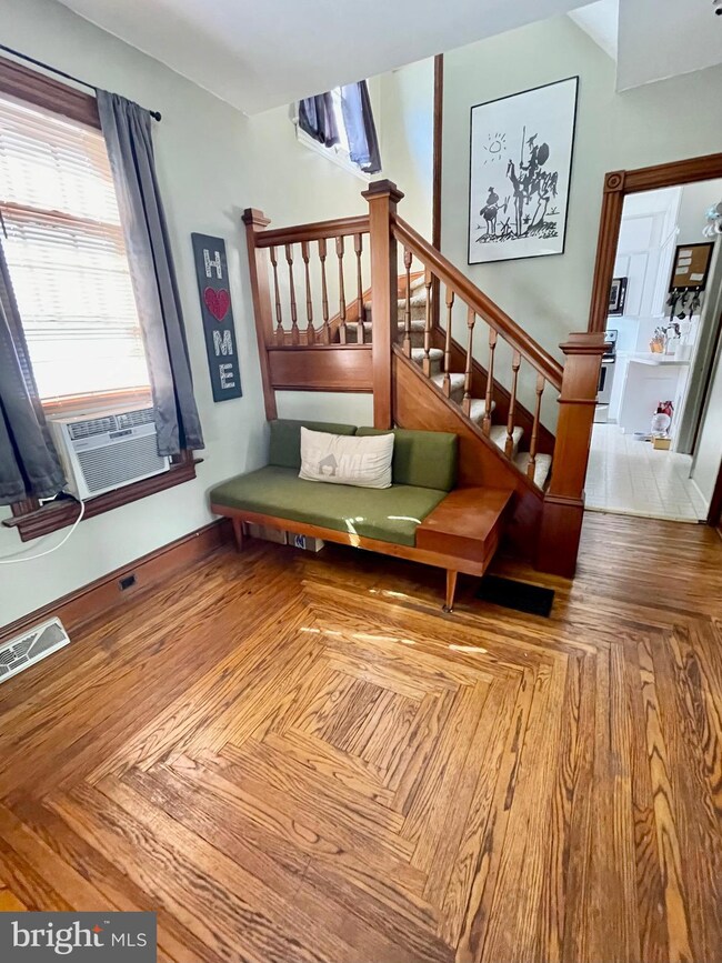 730 Coleman St, Easton, PA 18042 - photo 4