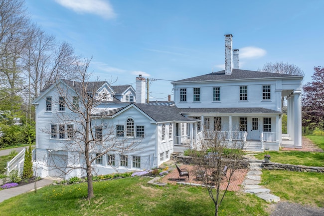 212 High St, Belfast, ME 04915 | MLS# 1590376 | Homes.com