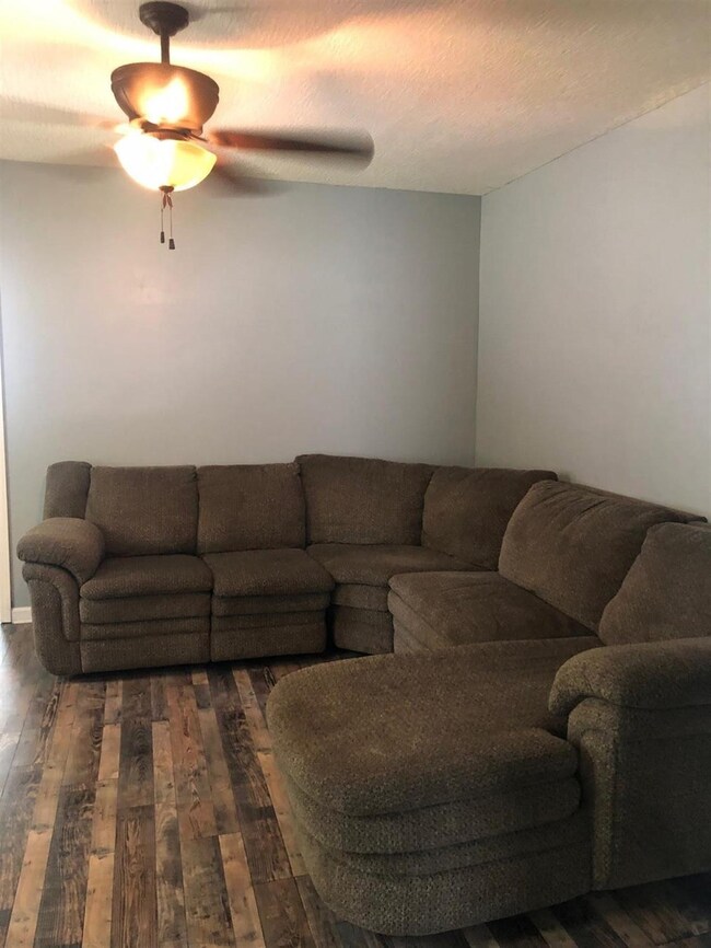 439 Price Ave, Harrodsburg, KY 40330 - photo 6