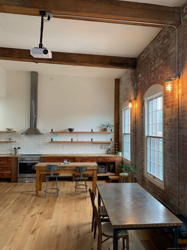 234 S Main St unit 410, Middletown, CT 06457 - photo 5