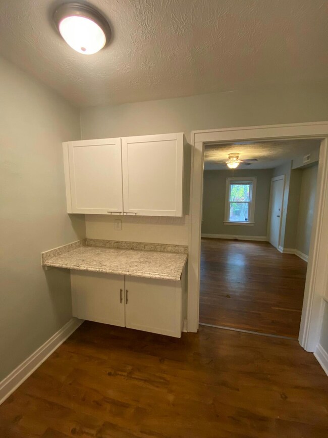 1888 E Rich St unit C, Columbus, OH 43205 - photo 7