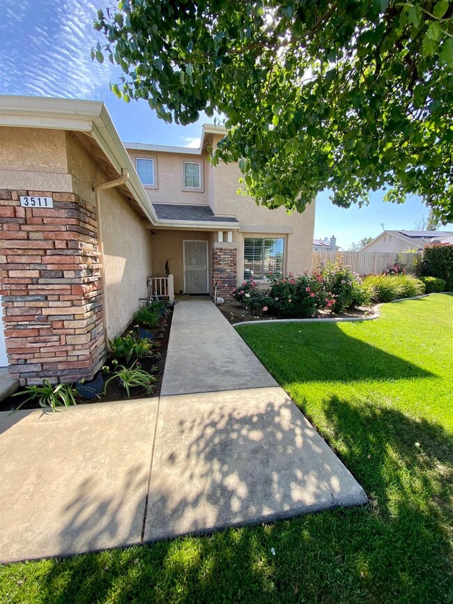 3511 Carson Ave, Clovis, CA 93611 - photo 5