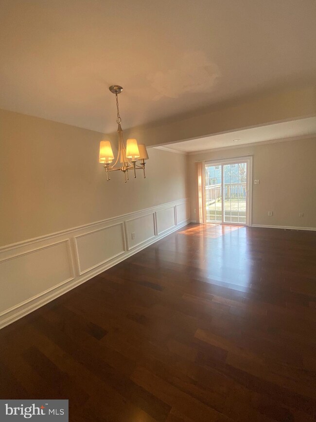 7837 Hidden Creek Way, Stoney Beach, MD 21226 - photo 6