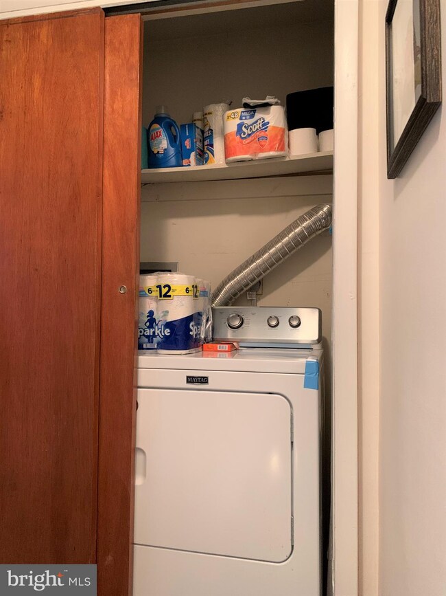 1012 Harbour Dr unit 1012, Palmyra, NJ 08065 - photo 4