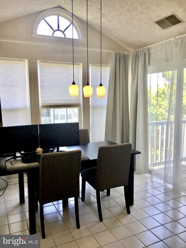 8365 Cypress Mill Rd, Nottingham, MD 21236 - photo 2