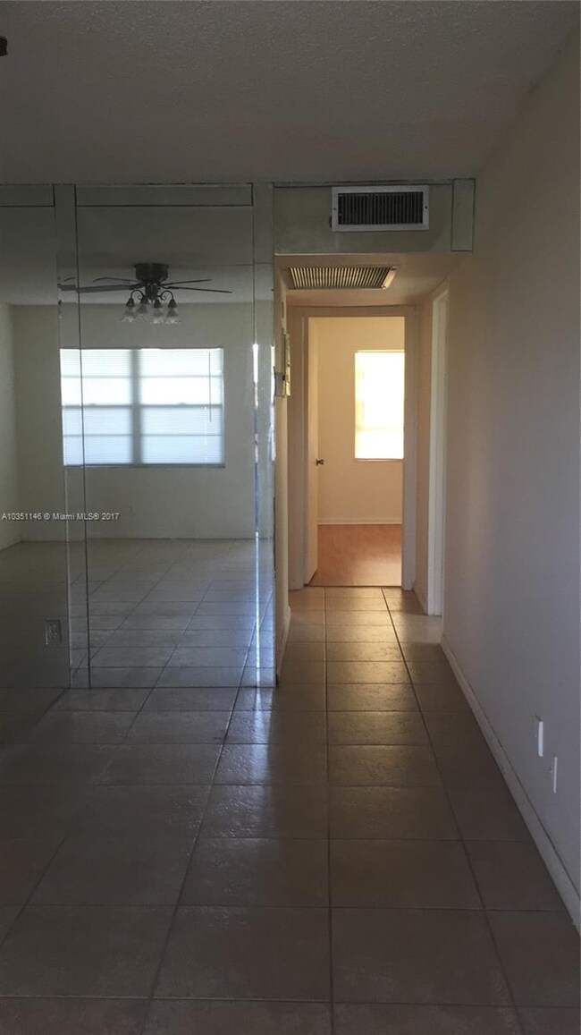 unlisted-address, Boca Raton, FL 33434 - photo 5