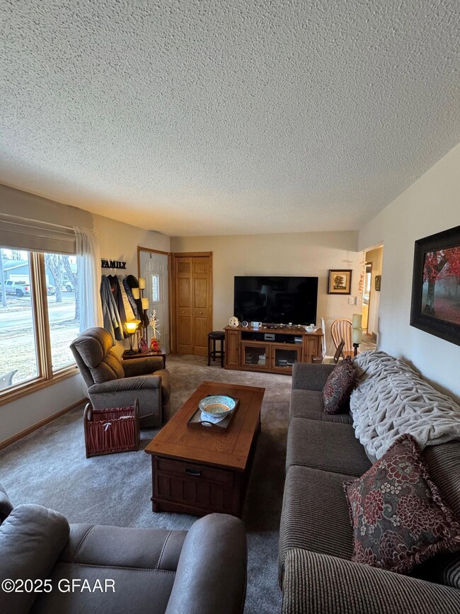 2211 Living room