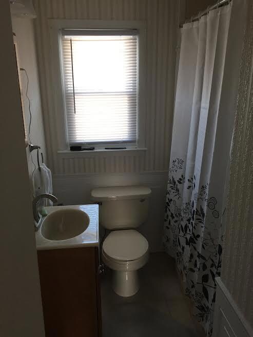 1552 Greenview Dr, Bethlehem, PA 18018 - photo 6