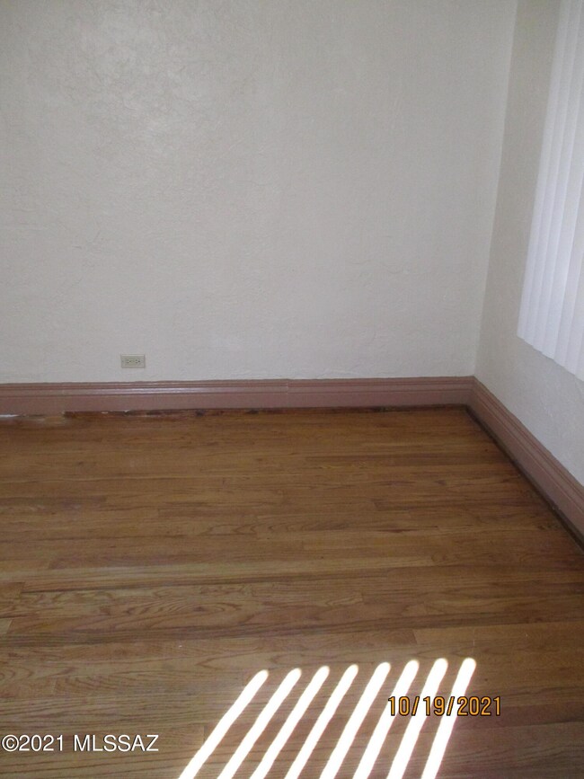311 N 3rd Ave unit 2, Tucson, AZ 85705 - photo 4