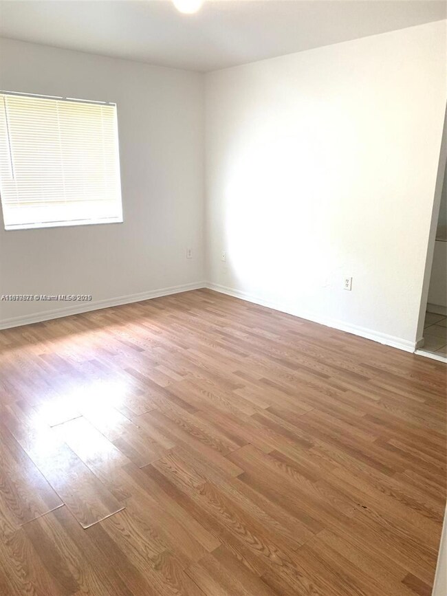 26232 SW 135th Place, Homestead, FL 33032 - photo 6