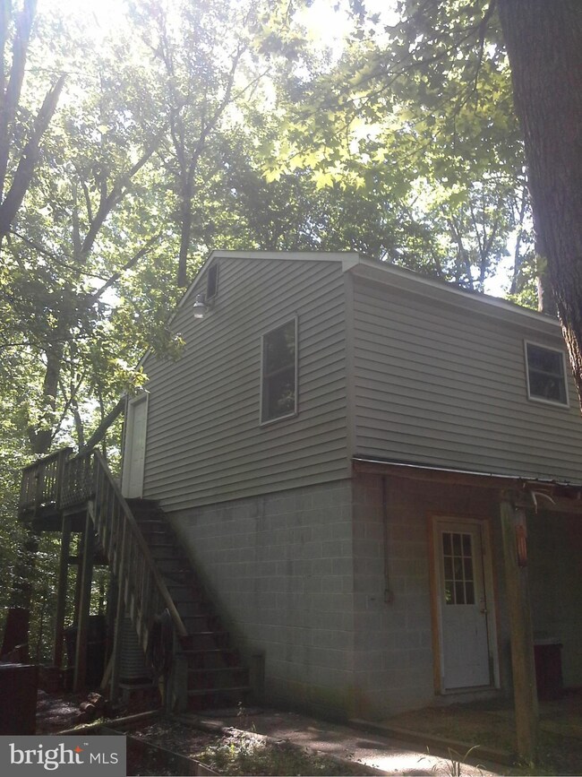 2402 Manor Gate Terrace, Upper Marlboro, MD 20774 - photo 4