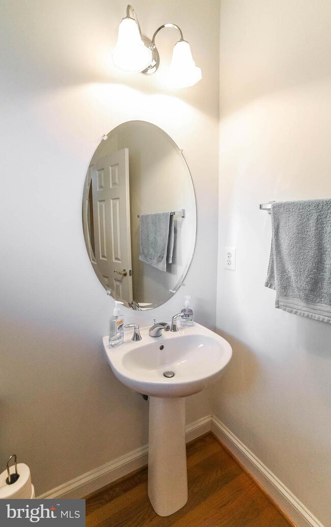 23310 Jonquil Ln, California, MD 20619 - photo 7