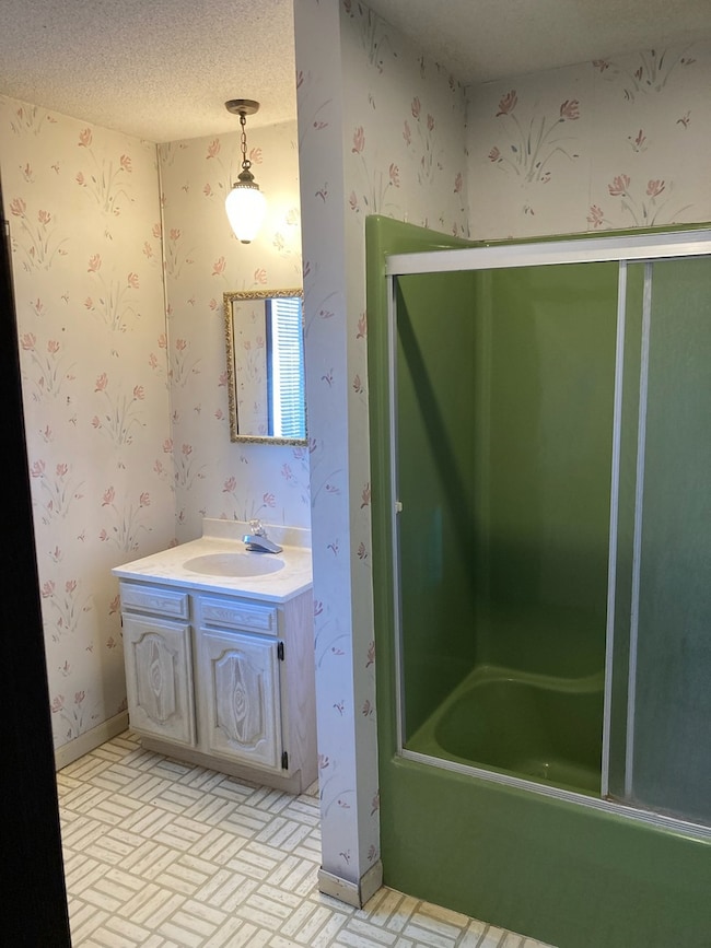 15 W Warren St unit 1, Princeton, IL 61356 - photo 3