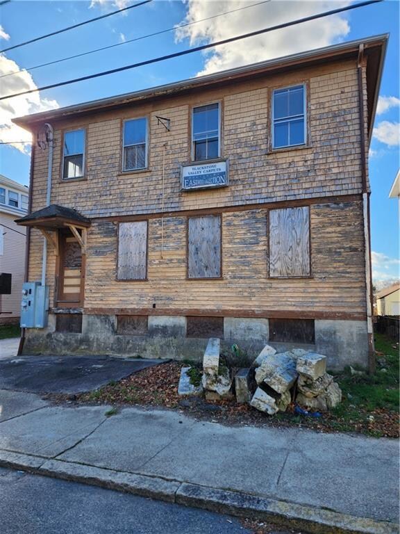 180 Avenue C, Woonsocket, RI 02895 - photo 6