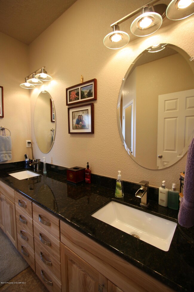 6427 Castle Rock Cir, Farmington, NM 87402 - photo 6