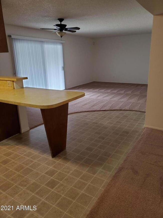 Richards Kitchen_Family Rm