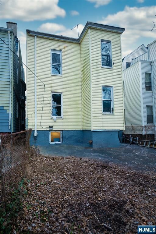 889 S 16th St, Newark, NJ 07108 - photo 3