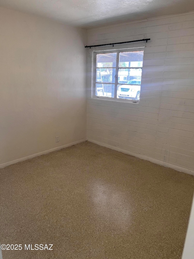 2824 S Coconino Vista, Tucson, AZ 85713 - photo 7