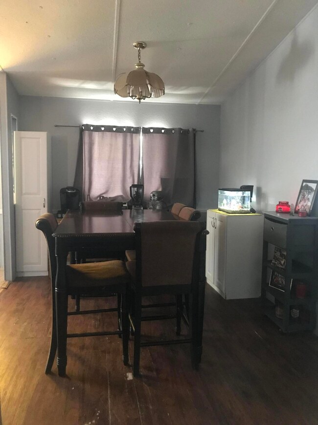 4500 W Rosamond Blvd unit 10a, Rosamond, CA 93560 - photo 4