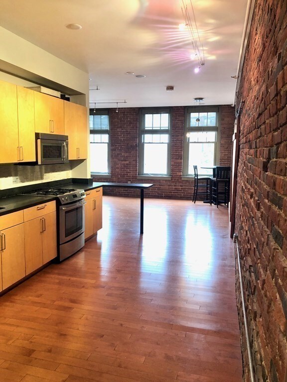 26 Stillman St unit 2-3, Boston, MA 02113 - photo 7