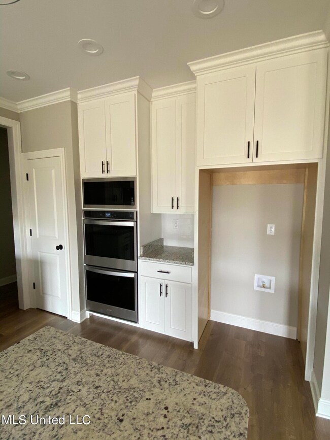 3219 Summer Ave, Hernando, MS 38632 - photo 4