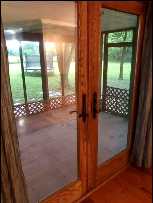 2167 Lacy Dr, Fayetteville, AR 72701 - photo 5