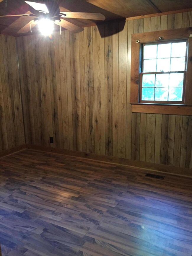 214 Riley Ave, Macon, GA 31204 - photo 7