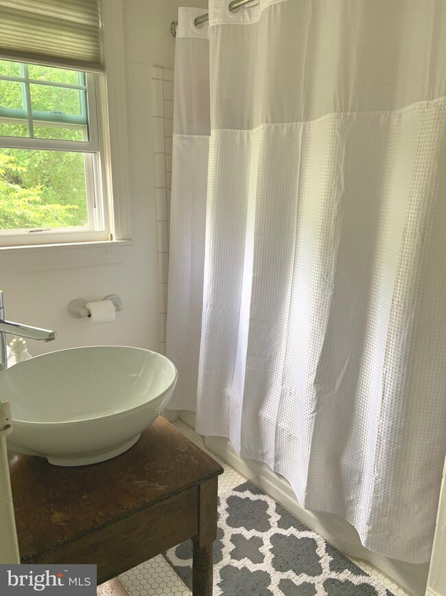 6622 Boulevard View unit B2, Alexandria, VA 22307 - photo 3