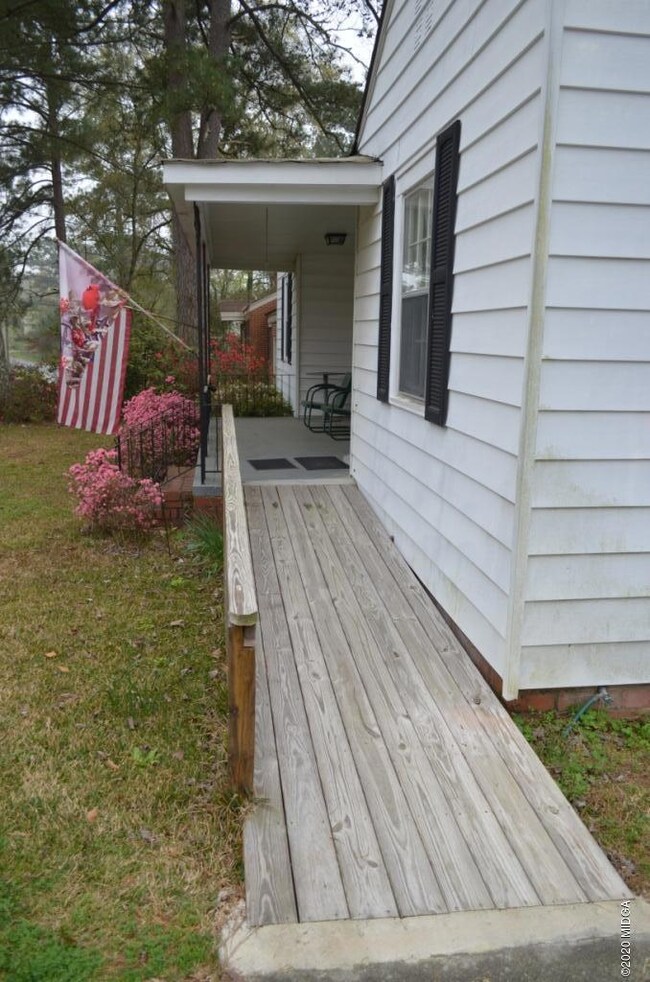 3911 Marse Allen Rd, Macon, GA 31206 - photo 3