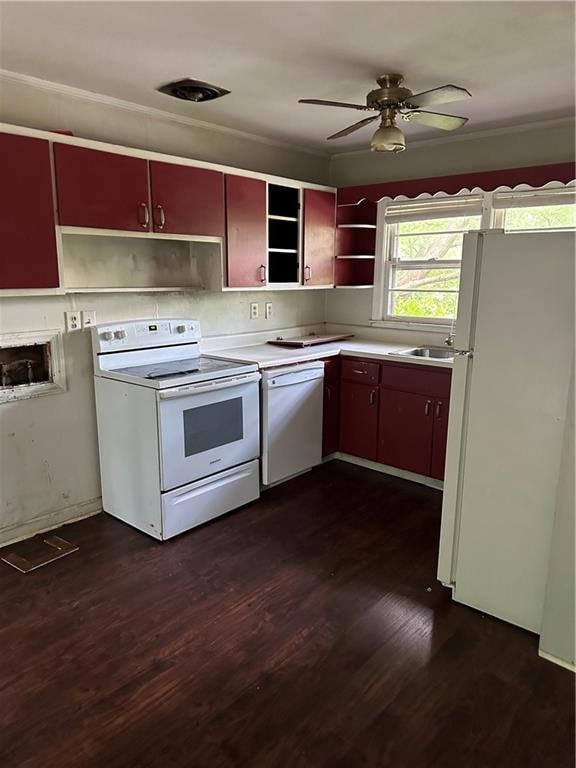Kitchen with range, dishwashing machine, fridge, o