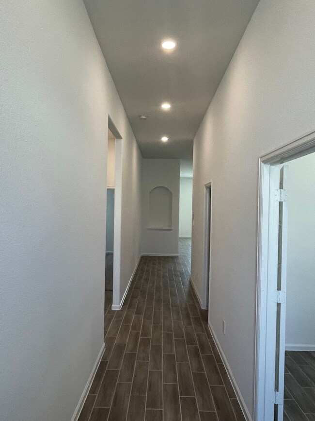 17732 Misty Brook Ln, Conroe, TX 77302 - photo 5