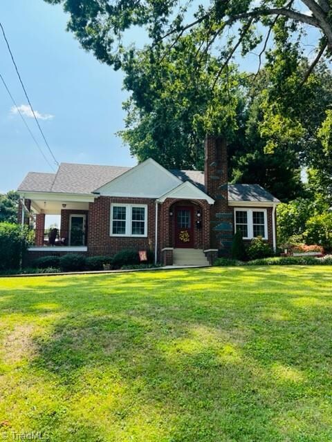 1247 Sunset Dr, Asheboro, NC 27205 - photo 2