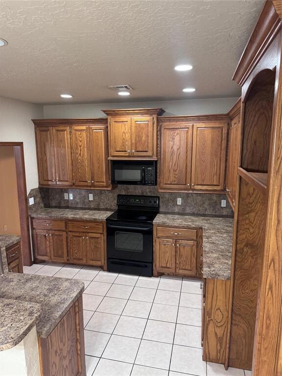 927 SW 37th St unit 927, Moore, OK 73160 - photo 4