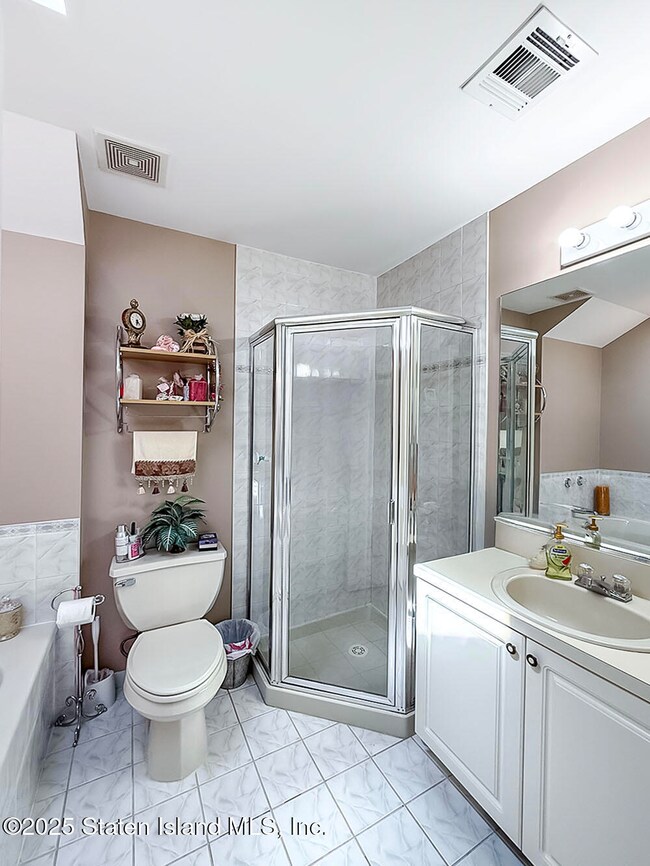 1317 Rockland Ave, Staten Island, NY 10314 - photo 6