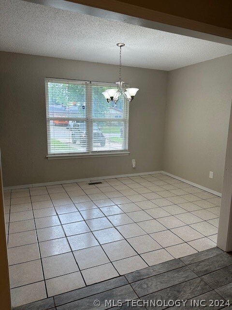 283 E Glenpool Blvd, Glenpool, OK 74033 - photo 3