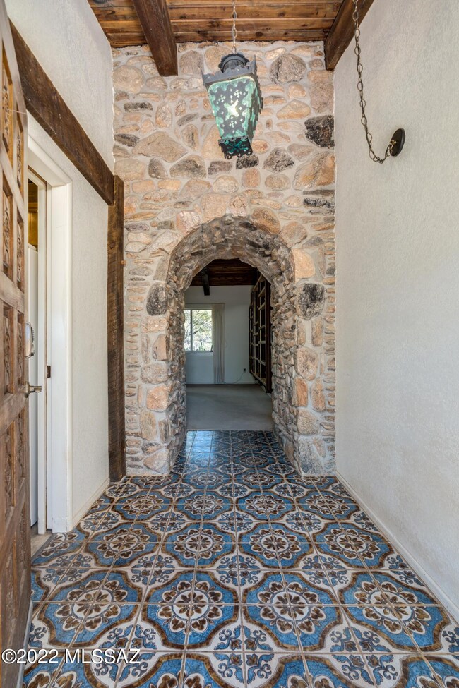 Unique Foyer
