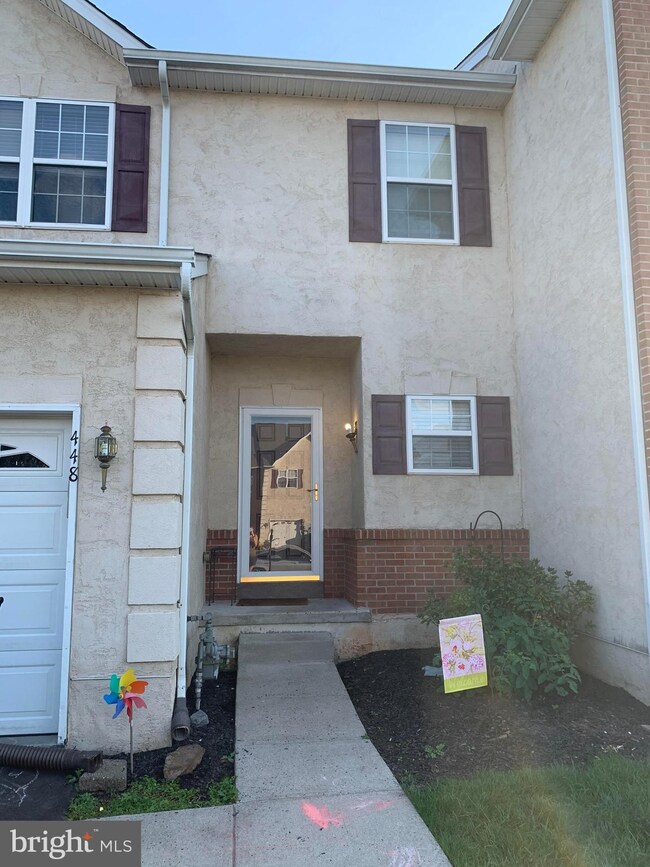 448 Auburn Ct, Souderton, PA 18964 - photo 2