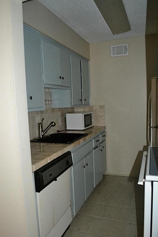 1710 Brun St unit 10, Houston, TX 77019 - photo 7