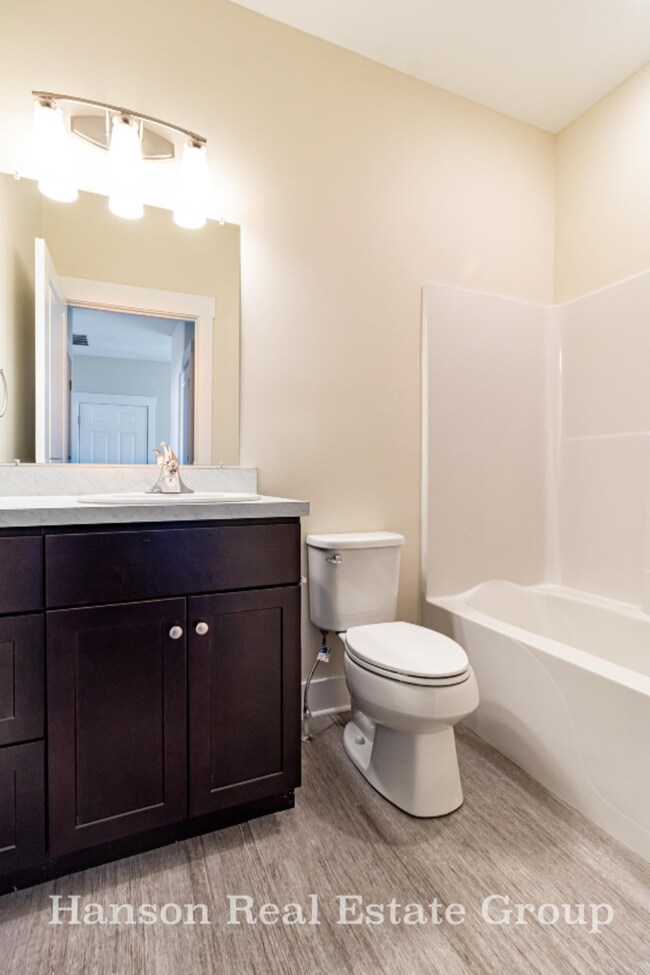 1093 Countryair Dr unit 44, Wayland, MI 49348 - photo 7