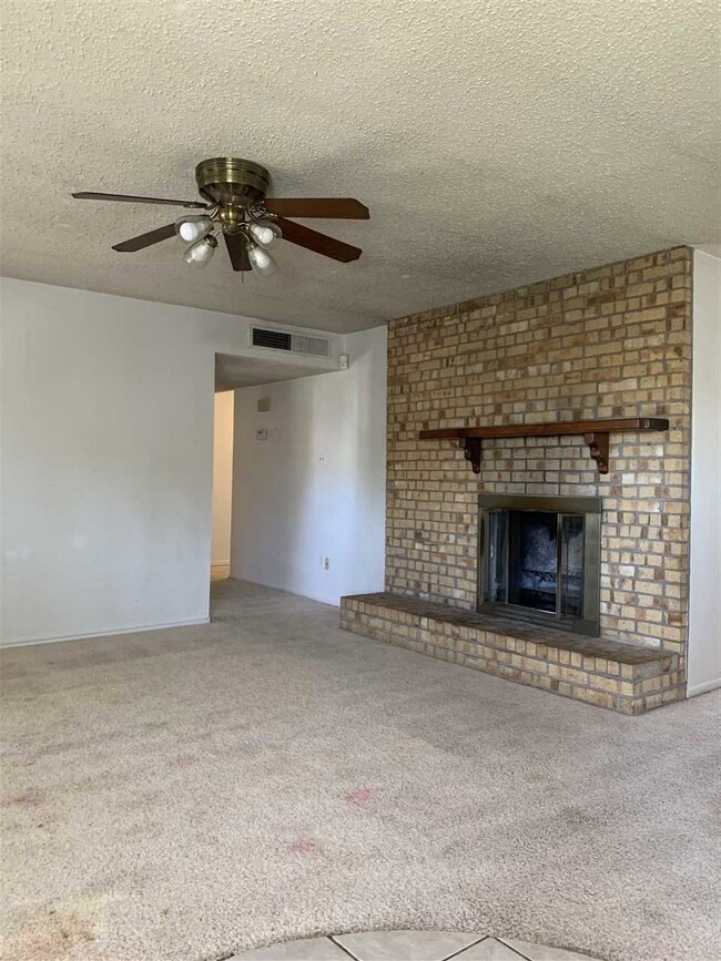 1833 Lamar Cir, Alamogordo, NM 88310 - photo 4