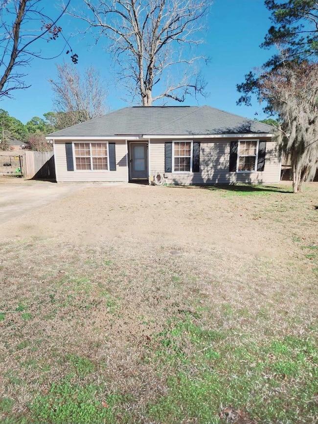 2811 Stonewater Dr, Albany, GA 31721 - photo 2