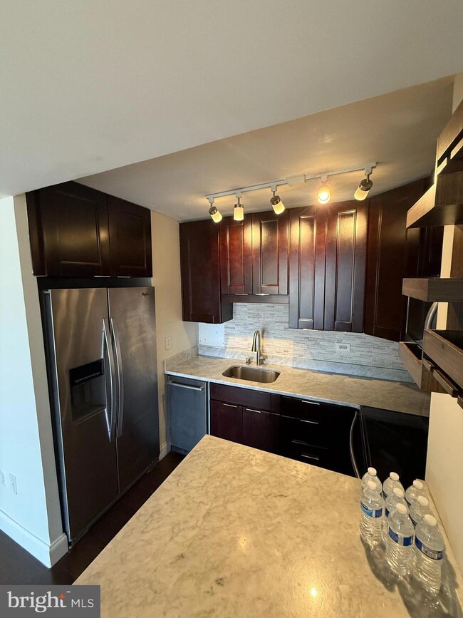 1311 Delaware Ave SW unit S336, Washington, DC 20024 - photo 3