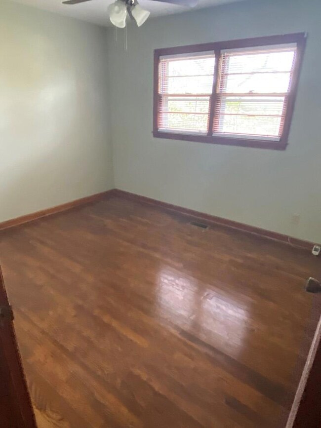 200 S Ingleside Dr, Albany, GA 31707 - photo 4