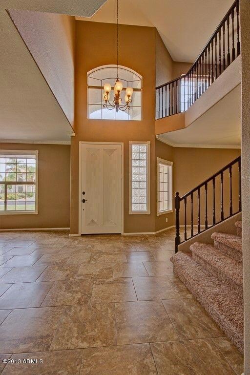 FOYER