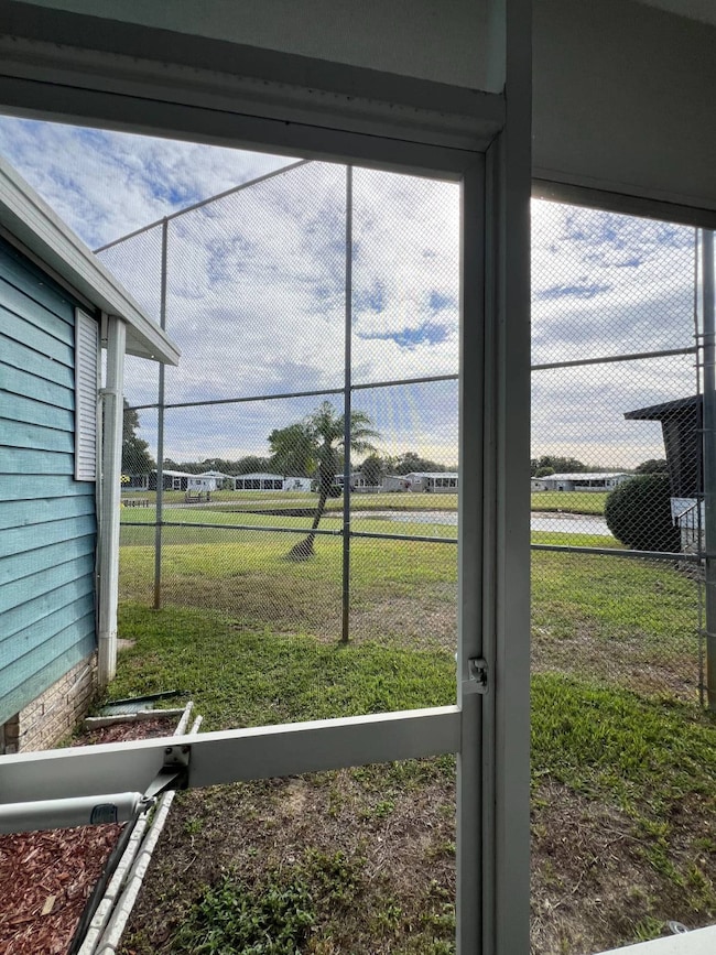 180 Fairway Cir, Winter Haven, FL 33881 - photo 4