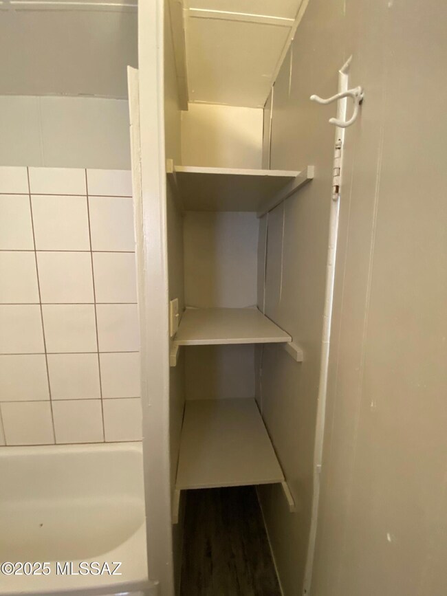 810 E 9th St unit 2, Tucson, AZ 85719 - photo 5