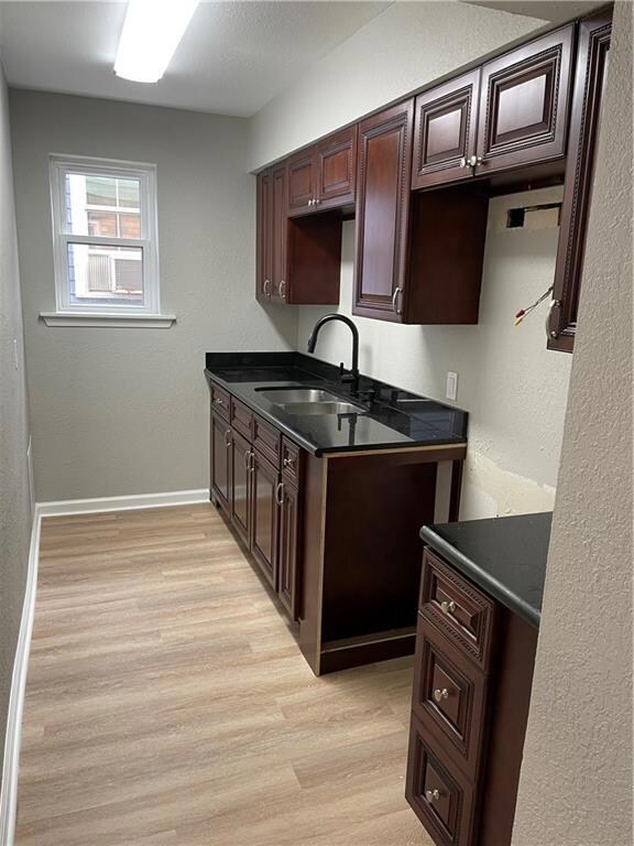 1914 Feliciana St, New Orleans, LA 70117 - photo 5