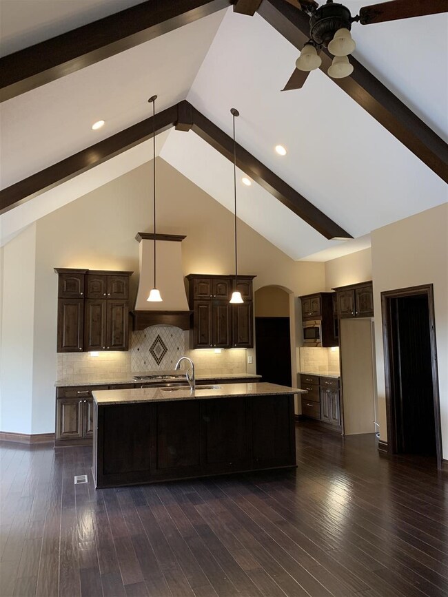 Beautiful Vaulted Ceiling