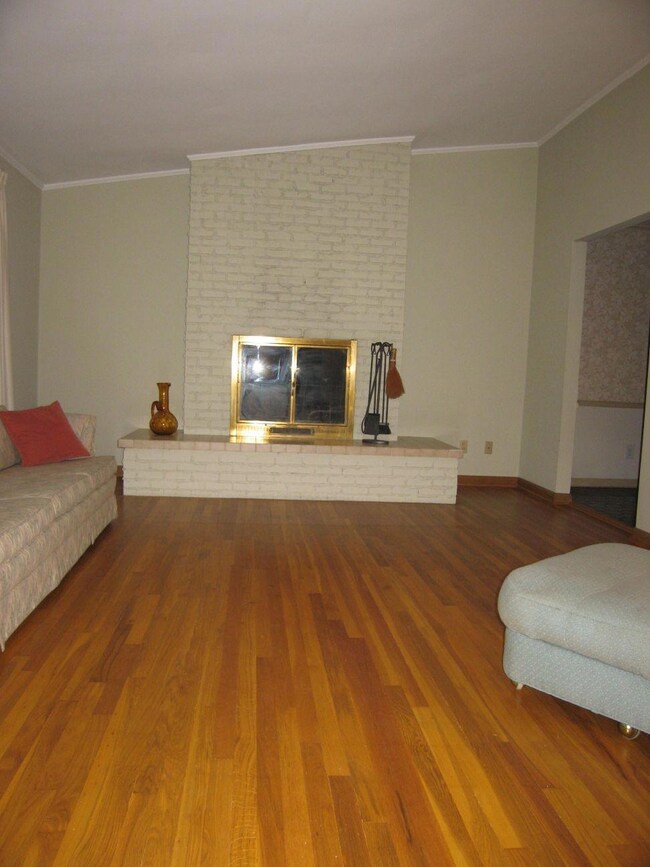 living room 3